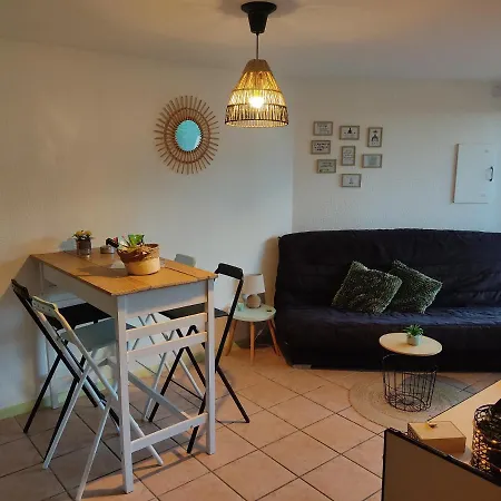 25m², Gruissan, En Bord De Mer *